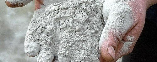 Чем можно растворить цемент?
