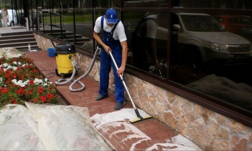 Как отмыть цементный раствор с тротуарной плитки купить краску в бетон